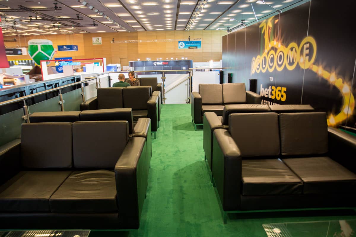Lounge area, iGaming 2014, Mode Media